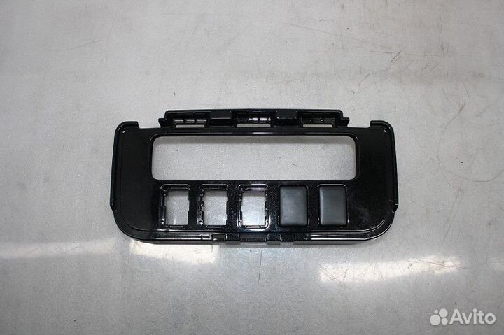 Накладка на торпедо mitsubishi outlander 2015