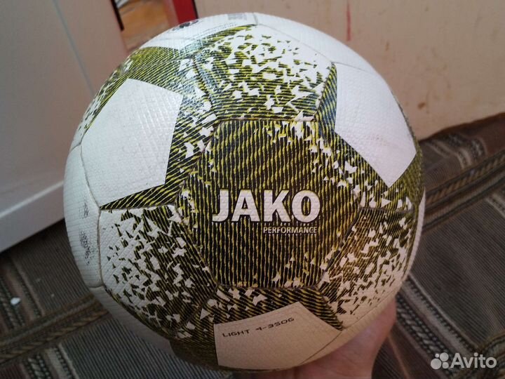 Футбольный мяч jako