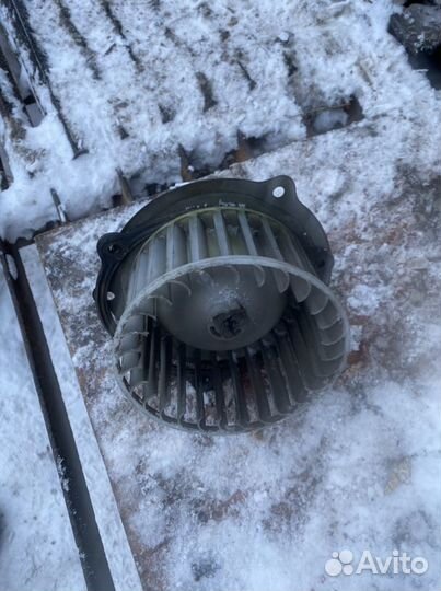 Моторчик печки волга 31105