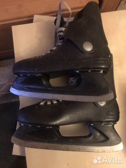 Коньки хоккейные 43 размер