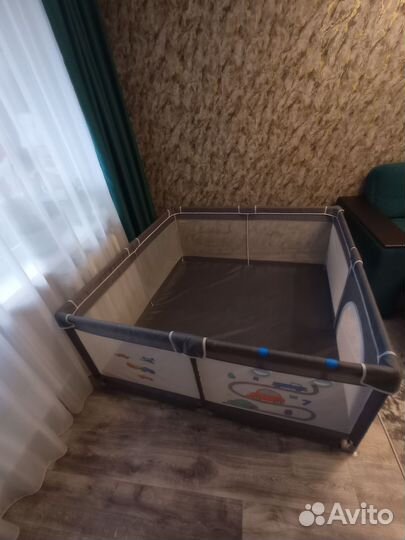 Манеж детский складной