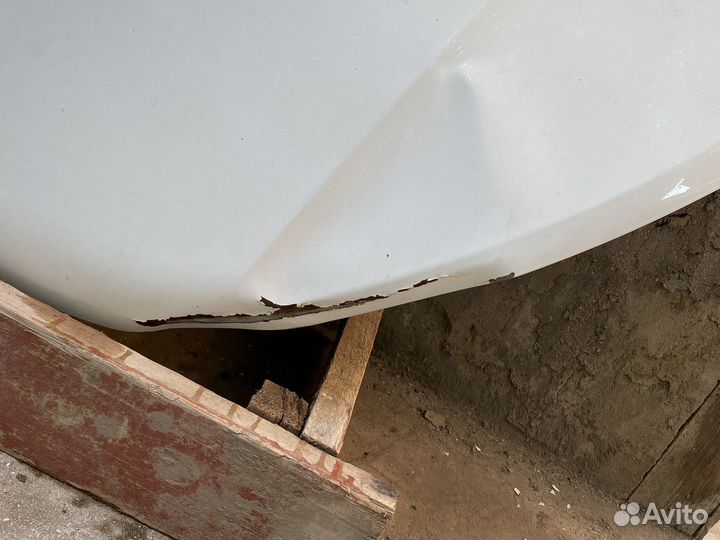 Капот на гранту 2022