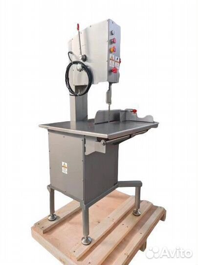 Ленточная пила Leaddenmar Msaw L106A