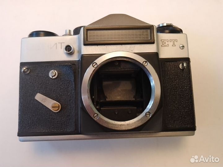 Тушка фотоаппарата Зенит