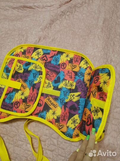 Столик для детского автокресла