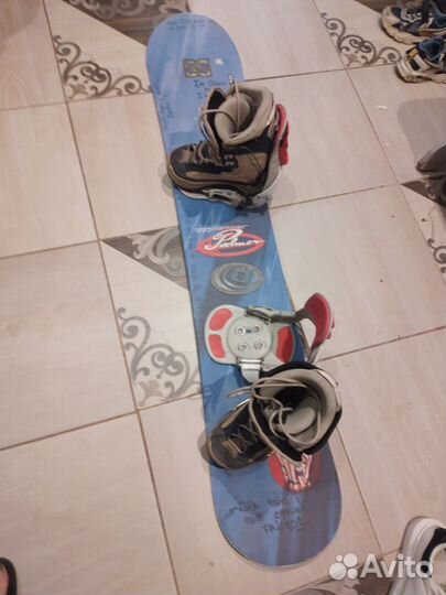 Комплект сноуборд 146, крепления, боты 25 см
