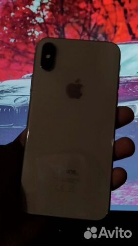 iPhone X, 64 ГБ