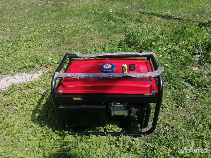 Бензиновый генератор