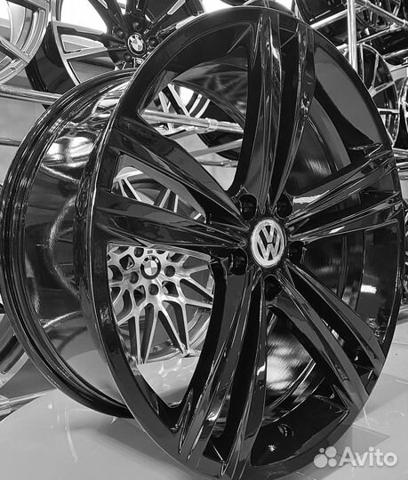 Диски литые VW 5 112 R19 serbika Black