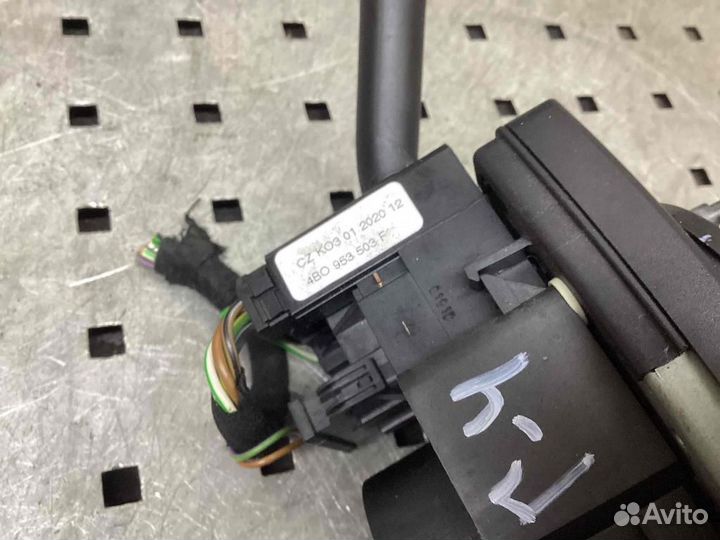 Переключатель подрулевой в сборе Volkswagen Golf