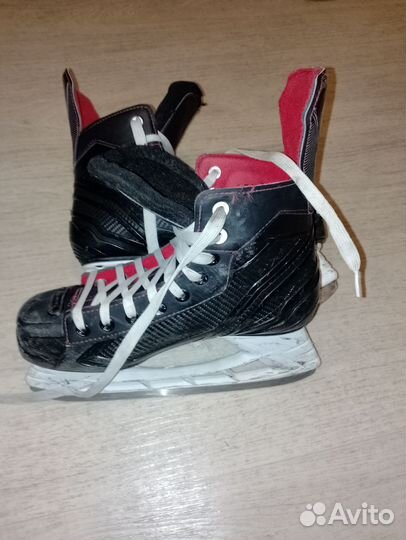 Коньки хоккейные bauer