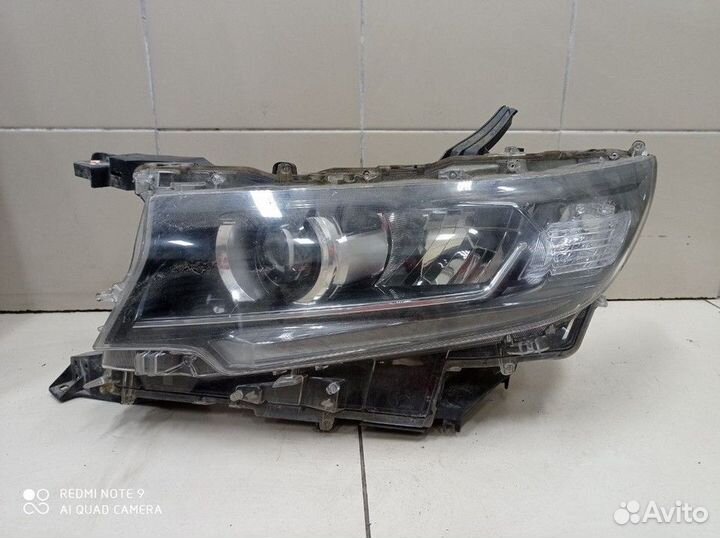 Фара передняя левая Toyota Land Cruiser Prado