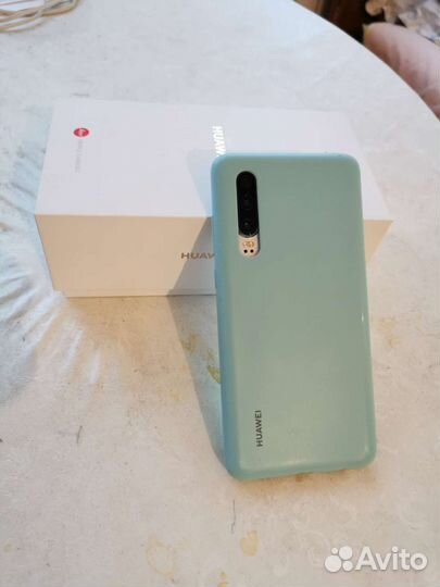 Телефон Huawei Р30