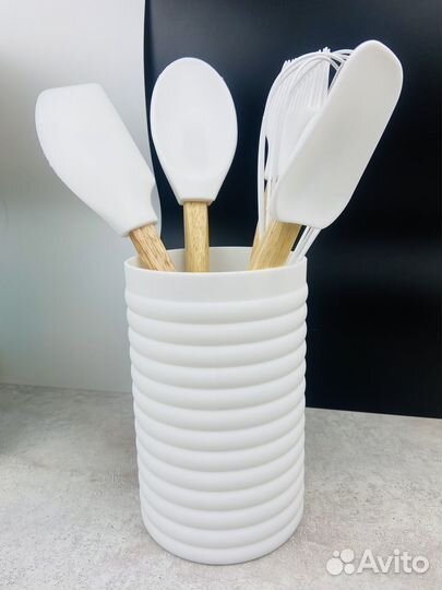 Набор кухонных принадлежностей