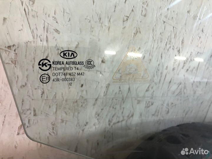 Стекло переднее правое KIa sorento 2