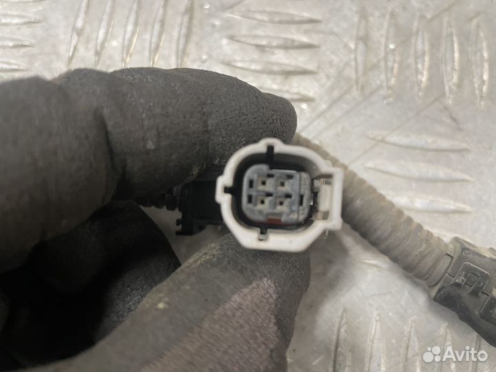 Проводка рулевой рейки Lexus LS 460 (lV)