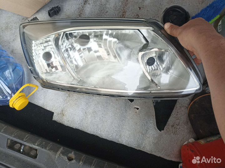 Фара правая LADA granta