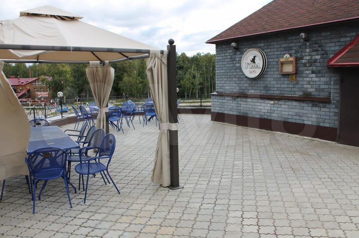 Здание, 460 м²