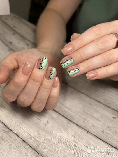 Маникюр на южной поляне