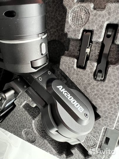 Стабилизатор FeiyuTech AK2000S электронный