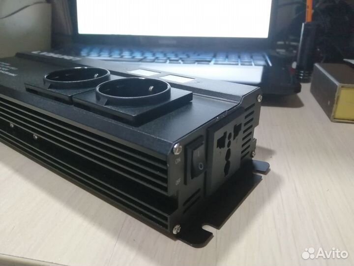 Автоинвертер lvyuan до1000 вт