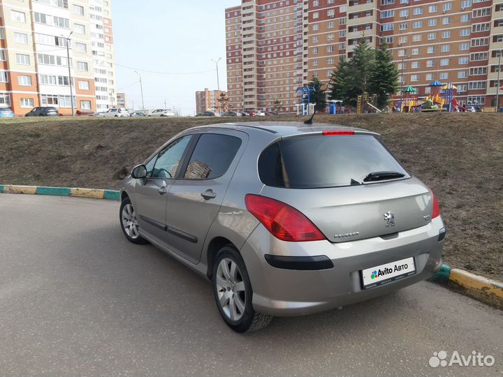 Peugeot 308 1.6 AT, 2010, 120 000 км