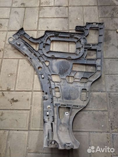 Каркас заднего бампера правый Cayenne 2