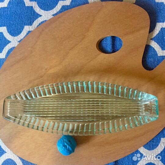 СССР — 60-е. Селёдочница светло-зелёное стекло.саз