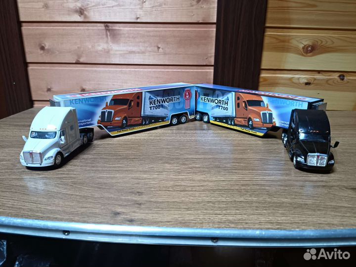 Модельки 1/68 Kenworth T700