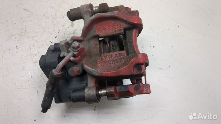 Суппорт Audi A3 (8V), 2018