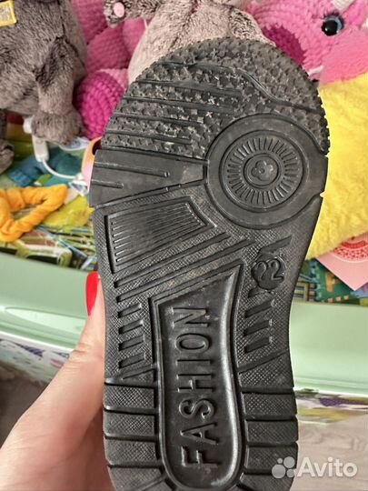 Кеды и ботинки на малыша