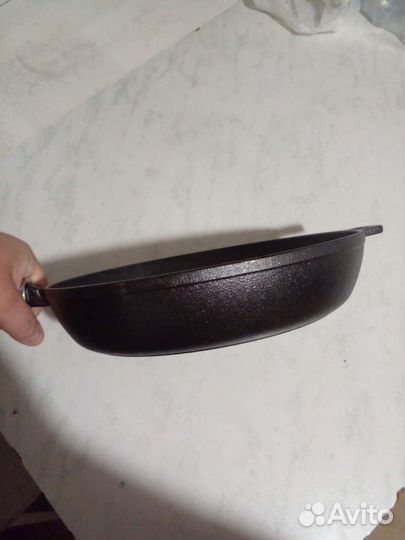 Сковороды чугунные(новые)