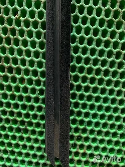 Бархотка передняя правая Opel Astra H Z18XER 2007