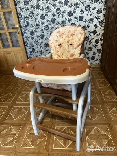 Кровать, манеж, стул, бортики, ковер