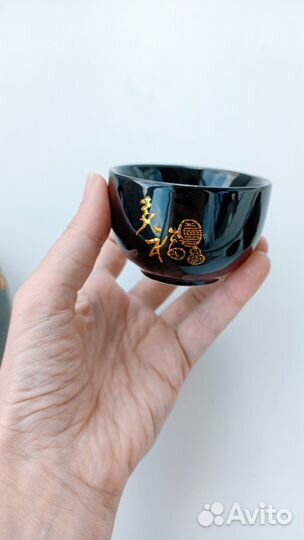 Чайник и 4 чашки для чайной церемонии