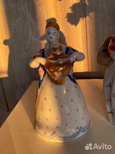 Фарфоровые статуэтки коллекционные