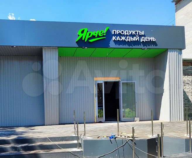 Торговая площадь 65 и 100 м²