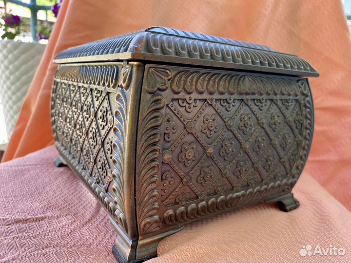Шкатулка ларец СССР металлическая большая