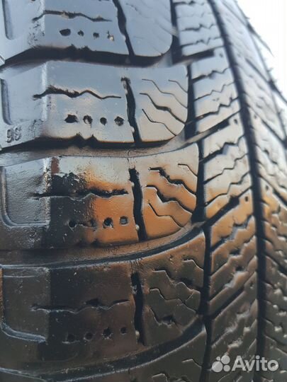 Michelin X-Ice 165/70 R14 85T