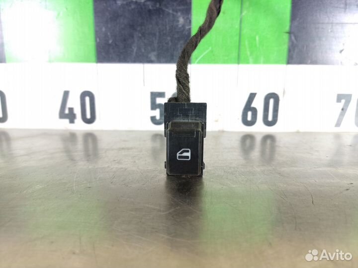 Кнопка стеклоподъемника Chery Tiggo 2005-2016