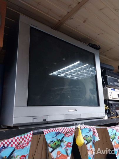 Телевизор panasonic