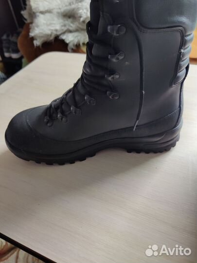 Ботинки мужские 43 размер новые