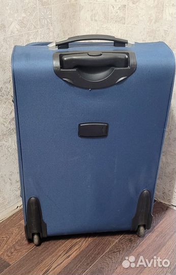 Чемодан на колесах большой