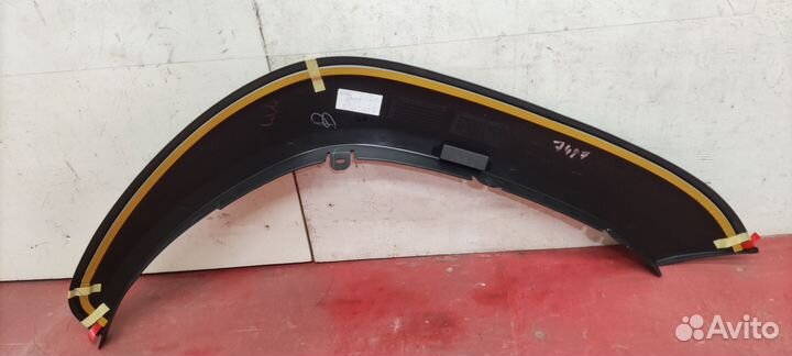 Расширитель арки передний левый Toyota Hilux