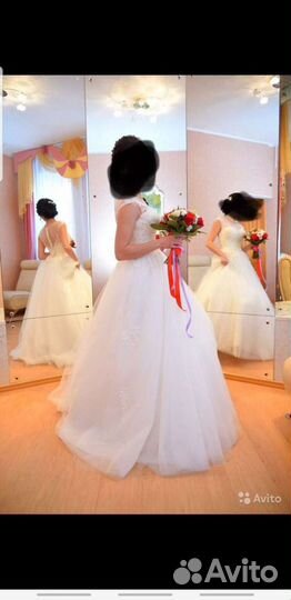 Свадебное платье