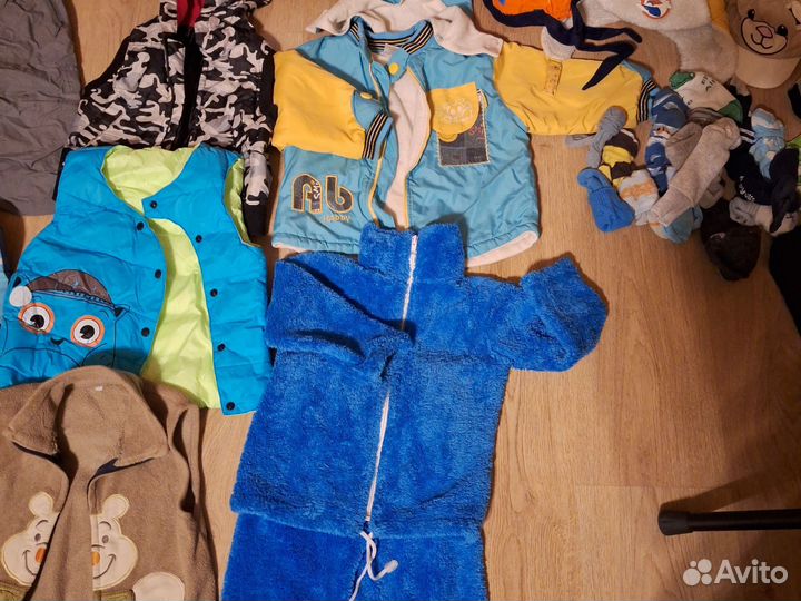 Пакет огромный,можно с обувью