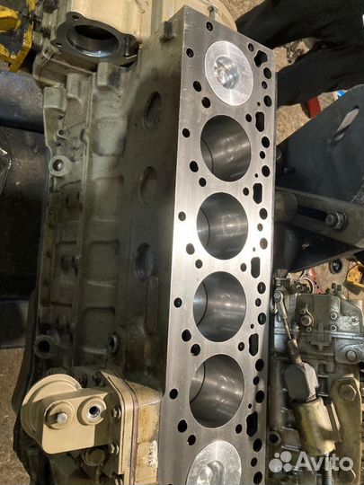 Двигатель Cummins B5.9-C американский