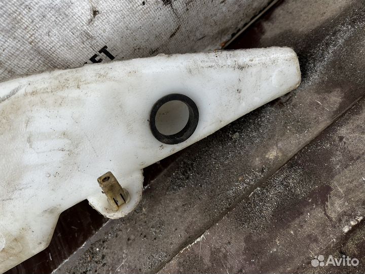 Бачок омывателя ford focus 1 1998-2005