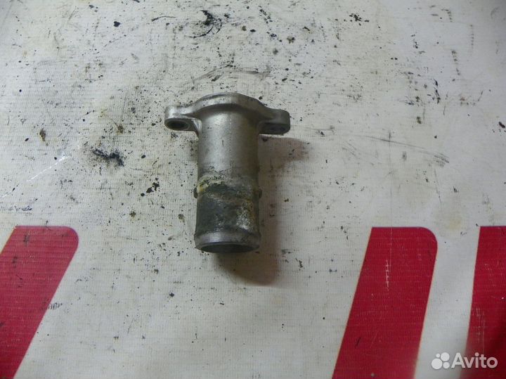 Фланец двигателя системы охлаждения Kia Sorento