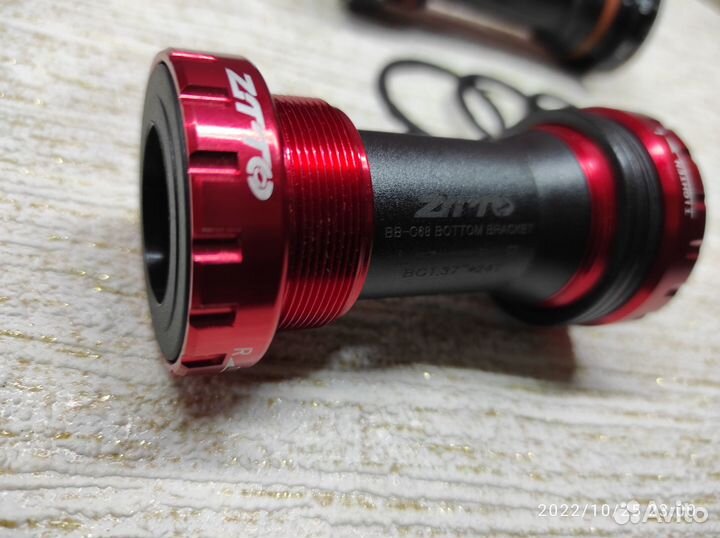 Каретка Hollowtech II от Shimano и ztto 68/73мм